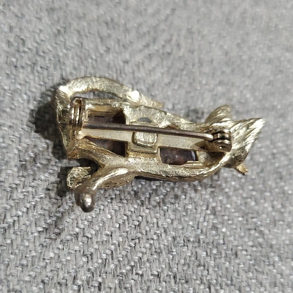 Vintage Gold Tone and Blue Belly Kitty Cat Brooch Meow Animal Gems Bling